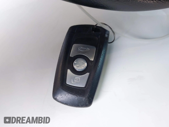 2015 BMW 3 Series 328i with VIN WBA3C1C56FK120073, listed as a IAAI auction lot 42571784 with 162,400 mi miles and . Bid and sale history available at DreamBid. Image 11.