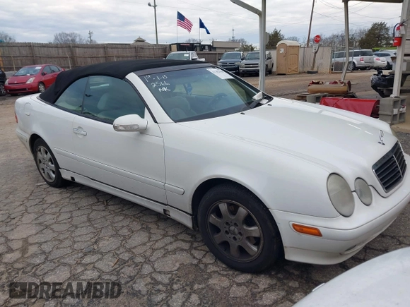 2001 Mercedes-Benz CLK 320/430 with VIN WDBLK65G71T058136, listed as a IAAI auction lot 41302566 with 82,858 mi miles and . Bid and sale history available at DreamBid. Image 1.
