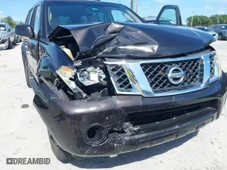 2011 Nissan Pathfinder SV with VIN 5N1AR1NN7BC610415, listed as a IAAI auction lot 41931099 with 183,765 mi miles. Bid and sale history available at carsss.com. Image 6.