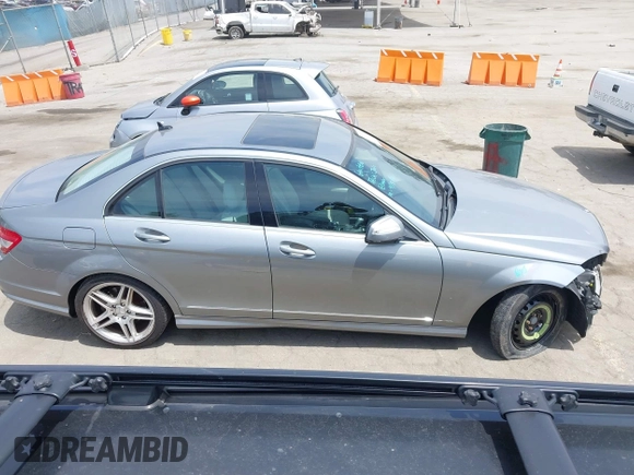 2009 Mercedes-Benz C 300 Sport with VIN WDDGF54X29F216725, listed as a IAAI auction lot 42239560 with 189,385 mi miles and . Bid and sale history available at DreamBid. Image 13.