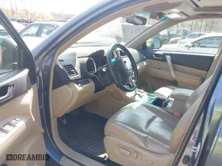 2012 Toyota Highlander with VIN 5TDBK3EH0CS130168, listed as a IAAI auction lot 42062786 with 144,215 mi miles. Bid and sale history available at carsss.com. Image 5.