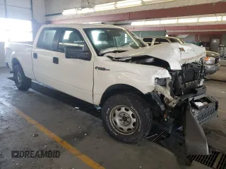 2013 Ford F-150 XL with VIN 1FTFW1EF4DKF26881, listed as a Copart auction lot 45454695 with 214,829 mi miles and Salvage Title. Bid and sale history available at carsss.com. Image 4.