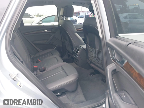 2019 Audi Q5 Premium Plus z VIN WA1BNAFY5K2084220, wystawiony jako IAAI lot #42391537 z przebiegiem 36 143 mil mil oraz . Historia ofert i sprzedaży dostępna na DreamBid. Obrazek 8.