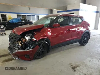 2024 Nissan Kicks SV z VIN 3N1CP5CV2RL508552, wystawiony jako Copart lot #54527745 z przebiegiem 5 167 mil mil oraz Szkoda całkowita • Salvage title. Historia ofert i sprzedaży dostępna na DreamBid. Obrazek 1.
