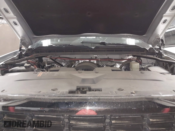 2018 Chevrolet Silverado 1500 LT with VIN 1GCVKREC1JZ151188, listed as a IAAI auction lot 42153618 with 82,391 mi miles and . Bid and sale history available at DreamBid. Image 10.