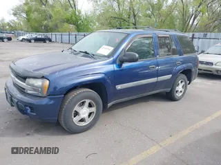 2004 Chevrolet TrailBlazer LS with VIN 1GNDT13S842316663, listed as a IAAI auction lot 42105256 with 146,385 mi miles. Bid and sale history available at carsss.com. Image 2.