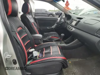 2004 Toyota Camry LE z VIN JTDBE32K940297754, wystawiony jako Copart lot #55809155 z przebiegiem 232 092 mil mil oraz Szkoda całkowita • Salvage title. Historia ofert i sprzedaży dostępna na DreamBid. Obrazek 7.