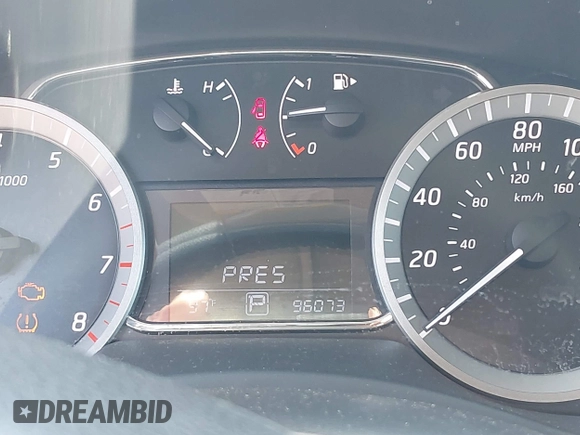 2014 Nissan Sentra SV with VIN 3N1AB7AP4EY214198, listed as a IAAI auction lot 42654447 with 96,073 mi miles and . Bid and sale history available at DreamBid. Image 7.