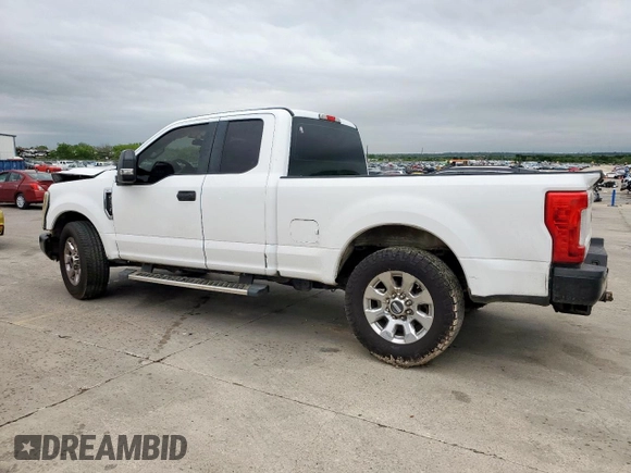 2019 Ford F-250 XL with VIN 1FT7X2A60KEC61451, listed as a Copart auction lot 51458805 with 193,809 mi miles and Salvage title. Bid and sale history available at DreamBid. Image 2.