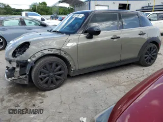 2020 MINI Hardtop 4 Door Cooper S z VIN WMWXU9C05L2L96631, wystawiony jako Copart lot #56916914 z przebiegiem 85 950 mil mil oraz Szkoda całkowita • Salvage title. Historia ofert i sprzedaży dostępna na DreamBid. Obrazek 1.