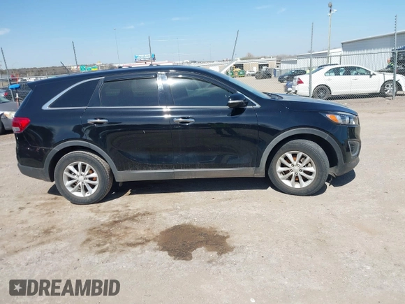 2018 Kia Sorento LX with VIN 5XYPG4A37JG431134, listed as a IAAI auction lot 41803871 with 139,818 mi miles. Bid and sale history available at carsss.com. Image 13.