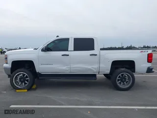 2014 Chevrolet Silverado 1500 LT with VIN 3GCUKREC8EG221528, listed as a IAAI auction lot 41549587 with 170,108 mi miles. Bid and sale history available at carsss.com. Image 14.