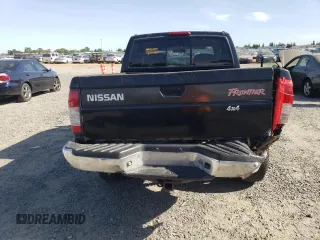 2000 Nissan Frontier XE z VIN 1N6ED27Y3YC324102, wystawiony jako Copart lot #56922155 z przebiegiem 202 233 mil mil oraz Szkoda całkowita • Salvage title. Historia ofert i sprzedaży dostępna na DreamBid. Obrazek 6.