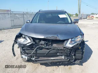 2018 Nissan Rogue SV with VIN KNMAT2MV0JP615928, listed as a IAAI auction lot 42103676 with 38,999 mi miles. Bid and sale history available at carsss.com. Image 12.