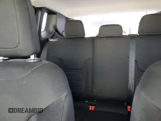 2021 Jeep Renegade Latitude with VIN ZACNJDBBXMPN14623, listed as a Copart auction lot 58861485 with 39,714 mi miles and Clean title. Bid and sale history available at DreamBid. Image 10.