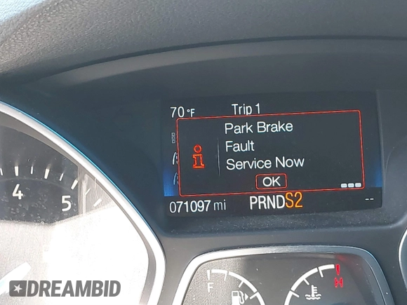 2017 Ford Escape SE with VIN 1FMCU0GD9HUE77231, listed as a IAAI auction lot 41776899 with 71,097 mi miles. Bid and sale history available at carsss.com. Image 15.