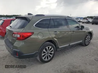 2018 Subaru Outback Touring z VIN 4S4BSATC1J3299606, wystawiony jako Copart lot #57420275 z przebiegiem 230 216 mil mil oraz Tytuł czysty. Historia ofert i sprzedaży dostępna na DreamBid. Obrazek 3.