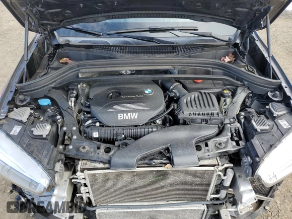 2016 BMW X1 xDrive28i z VIN WBXHT3Z39G4A50798, wystawiony jako Copart lot #50827875 z przebiegiem 114 178 mil mil oraz Szkoda całkowita • Salvage title. Historia ofert i sprzedaży dostępna na DreamBid. Obrazek 12.