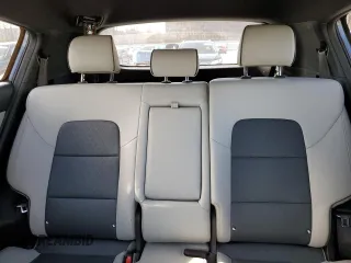 2019 Kia Sportage EX z VIN KNDPNCAC9K7533792, wystawiony jako Copart lot #53251705 z przebiegiem 36 885 mil mil oraz Szkoda całkowita • Salvage title. Historia ofert i sprzedaży dostępna na DreamBid. Obrazek 10.