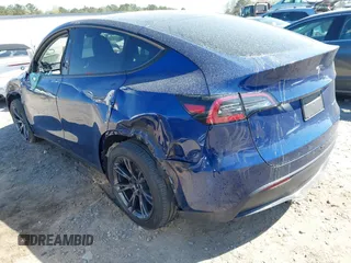 2024 Tesla Model Y Long Range with VIN 7SAYGDEE5RA329172, listed as a IAAI auction lot 41892147 with 8,030 mi miles and . Bid and sale history available at DreamBid. Image 3.