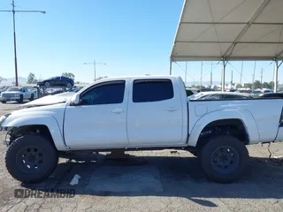 2010 Toyota Tacoma PreRunner with VIN 3TMJU4GN7AM093616, listed as a IAAI auction lot 41861992 with 257,406 mi miles and . Bid and sale history available at DreamBid. Image 15.