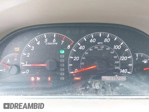 2005 Toyota Camry STD z VIN 4T1BE32K35U016571, wystawiony jako IAAI lot #42496809 z przebiegiem 179 290 mil mil oraz . Historia ofert i sprzedaży dostępna na DreamBid. Obrazek 7.