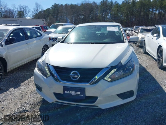 2018 Nissan Altima 2.5 SR with VIN 1N4AL3AP8JC188779, listed as a IAAI auction lot 41735197 with 41,229 mi miles. Bid and sale history available at carsss.com. Image 12.