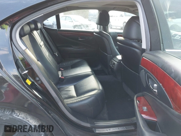 2010 Lexus LS 460 with VIN JTHCL5EFXA5006874, listed as a IAAI auction lot 41393546 with 177,007 mi miles and . Bid and sale history available at DreamBid. Image 8.
