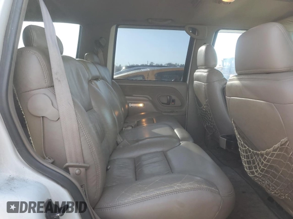 1999 GMC Yukon with VIN 1GKEC13R6XJ808715, listed as a Copart auction lot 83407094 with 340,933 mi miles and Salvage Title. Bid and sale history available at carsss.com. Image 11.