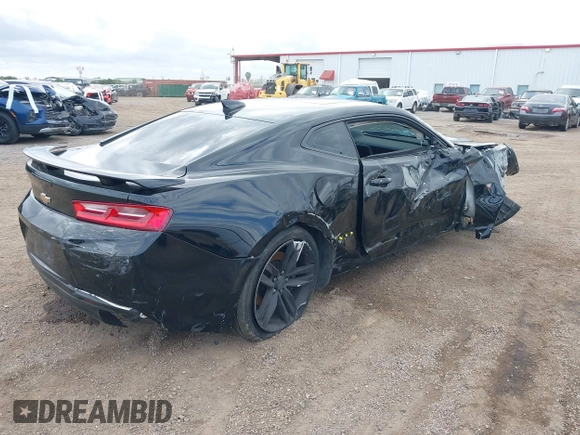2018 Chevrolet Camaro 2SS with VIN 1G1FH1R70J0186772, listed as a IAAI auction lot 41569033 with Not provided miles and . Bid and sale history available at DreamBid. Image 4.