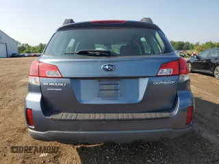 2013 Subaru Outback 2.5i with VIN 4S4BRCACXD3268689, listed as a Copart auction lot 60490265 with 258,646 mi miles and Clean title. Bid and sale history available at DreamBid. Image 6.