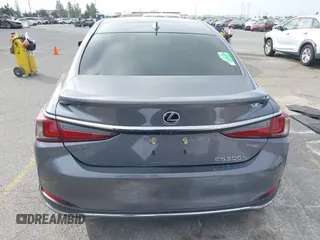 2019 Lexus ES 300h with VIN JTHB21B19K2022809, listed as a IAAI auction lot 42484103 with 62,596 mi miles and . Bid and sale history available at DreamBid. Image 16.