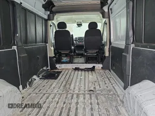 2019 Ram ProMaster Cargo with VIN 3C6TRVBG9KE550132, listed as a IAAI auction lot 42005490 with 84,870 mi miles and . Bid and sale history available at carsss.com. Image 1.