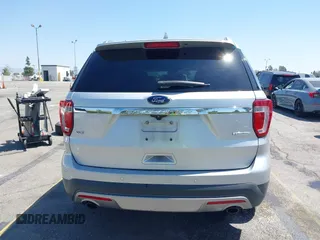 2017 Ford Explorer XLT with VIN 1FM5K7DH7HGD64293, listed as a IAAI auction lot 42001225 with 58,238 mi miles and . Bid and sale history available at carsss.com. Image 17.