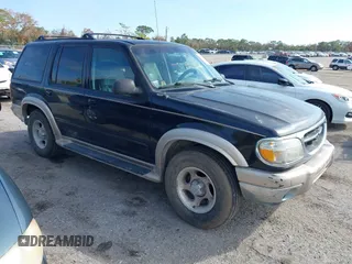 2000 Ford Explorer Eddie Bauer с VIN 1FMZU64EXYZA74923, выставлен на аукционе IAAI как лот 41504088 с пробегом 254 021 миль миль и . История ставок и продаж доступна на DreamBid. Изображение 1.