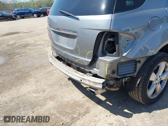 2011 Mercedes-Benz M 350 with VIN 4JGBB8GBXBA657339, listed as a IAAI auction lot 41995961 with 146,309 mi miles and . Bid and sale history available at DreamBid. Image 6.