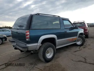 1993 Chevrolet Blazer z VIN 1GNEK18K0PJ341907, wystawiony jako Copart lot #46688435 z przebiegiem 210 382 mil mil oraz Szkoda całkowita • Salvage title. Historia ofert i sprzedaży dostępna na DreamBid. Obrazek 3.