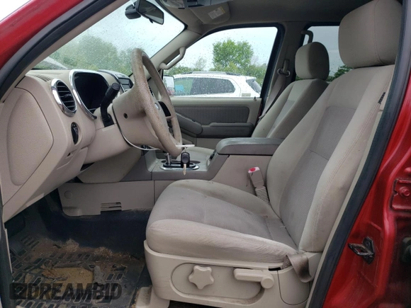2007 Ford Explorer Sport Trac XLT z VIN 1FMEU51KX7UA39006, wystawiony jako Copart lot #63332175 z przebiegiem 168 646 mil mil oraz Czysty tytuł • Clean title. Historia ofert i sprzedaży dostępna na DreamBid. Obrazek 7.