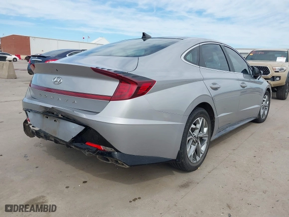 2023 Hyundai Sonata SEL with VIN KMHL14JAXPA301853, listed as a IAAI auction lot 41680592 with 60,539 mi miles. Bid and sale history available at carsss.com. Image 4.