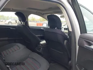 2013 Ford Fusion SE with VIN 3FA6P0HR5DR199082, listed as a IAAI auction lot 42191538 with 142,527 mi miles and . Bid and sale history available at DreamBid. Image 8.