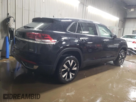 2022 Volkswagen Atlas SE with VIN 1V2LC2CA1NC204315, listed as a Copart auction lot 87311904 with 33,766 mi miles and Salvage title. Bid and sale history available at DreamBid. Image 3.