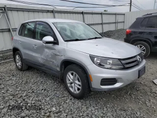 2014 Volkswagen Tiguan S z VIN WVGBV3AX7EW545782, wystawiony jako Copart lot #58711824 z przebiegiem 62 616 mil mil oraz Szkoda całkowita • Salvage title. Historia ofert i sprzedaży dostępna na DreamBid. Obrazek 4.