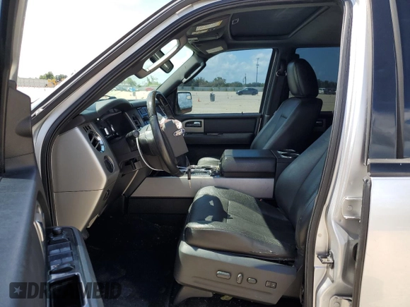 2013 Ford Expedition Max Limited with VIN 1FMJK1K56DEF54838, listed as a Copart auction lot 67055604 with 146,879 mi miles and Salvage title. Bid and sale history available at DreamBid. Image 7.