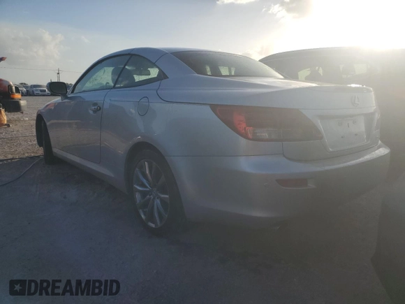 2014 Lexus IS 250 C with VIN JTHFF2C25E2529794, listed as a Copart auction lot 78642364 with Not provided miles and Non repairable. Bid and sale history available at DreamBid. Image 2.