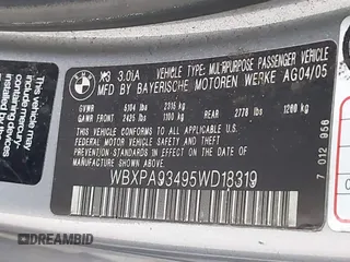 2005 BMW X3 3.0i with VIN WBXPA93495WD18319, listed as a IAAI auction lot 41906633 with 185,090 mi miles. Bid and sale history available at carsss.com. Image 9.