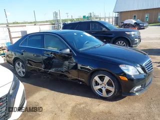 2010 Mercedes-Benz E 350 Luxury with VIN WDDHF5GB1AA223140, listed as a IAAI auction lot 42073965 with 81,656 mi miles and . Bid and sale history available at carsss.com. Image 13.