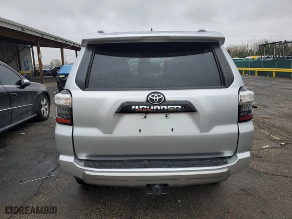 2017 Toyota 4Runner SR5 with VIN JTEBU5JR4H5454138, listed as a Copart auction lot 51929035 with 72,561 mi miles and Clean Title. Bid and sale history available at carsss.com. Image 6.