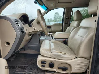 2004 Ford F-150 XLT z VIN 1FTPW14534KB01990, wystawiony jako Copart lot #58597275 z przebiegiem 198 618 mil mil oraz Czysty tytuł • Clean title. Historia ofert i sprzedaży dostępna na DreamBid. Obrazek 7.
