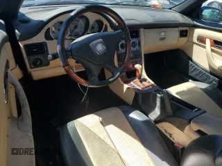 2001 Mercedes-Benz SLK 230/320 z VIN WDBKK65F71F221756, wystawiony jako Copart lot #51712125 z przebiegiem 194 101 mil mil oraz Czysty tytuł • Clean title. Historia ofert i sprzedaży dostępna na DreamBid. Obrazek 8.