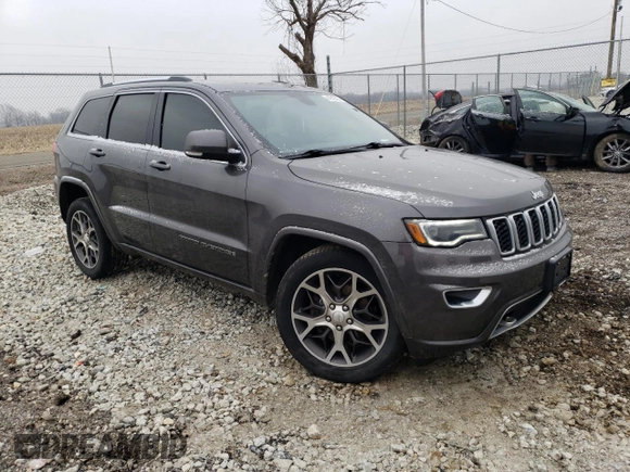 2018 Jeep Grand Cherokee Sterling Edition with VIN 1C4RJFBG8JC119562, listed as a Copart auction lot 44942405 with 125,726 mi miles and Salvage Title. Bid and sale history available at carsss.com. Image 4.